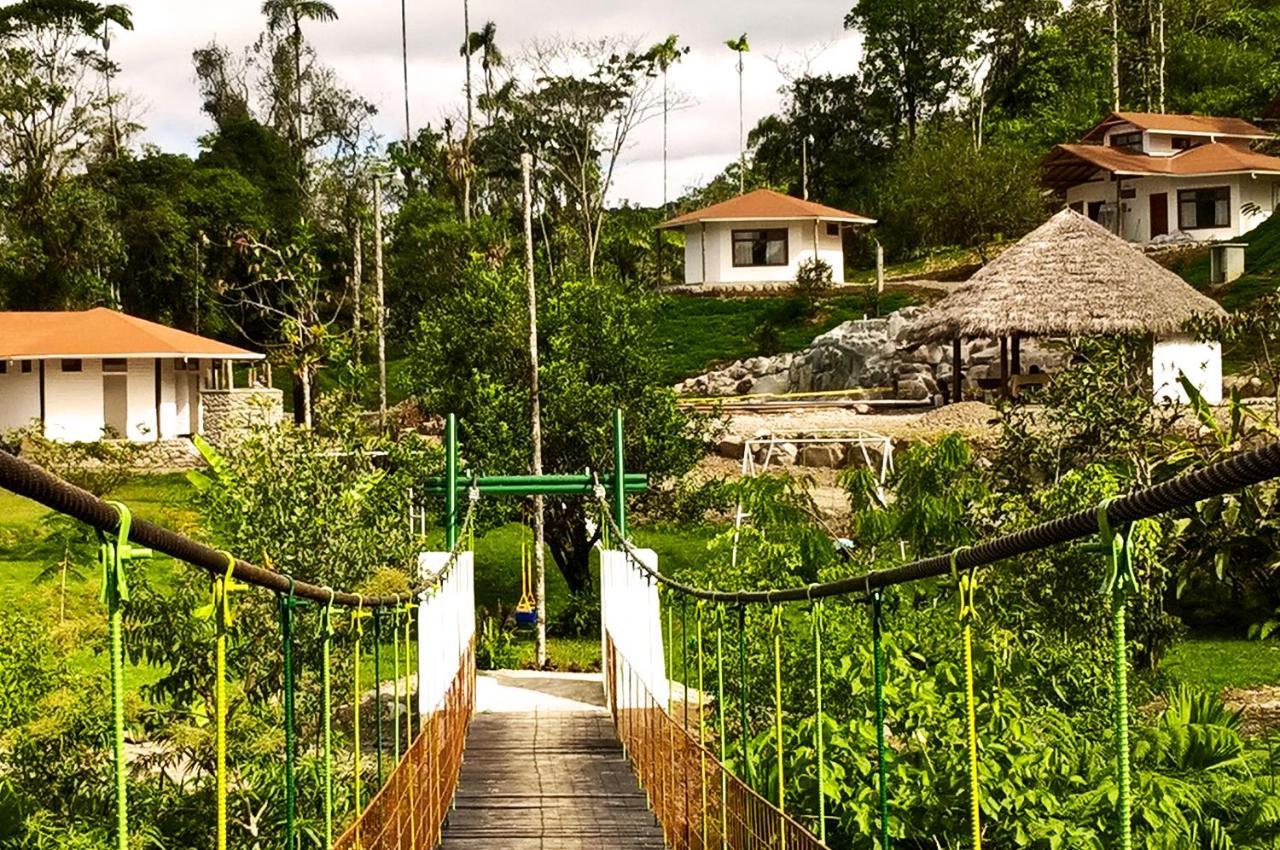 Amuntai Rainforest Lodge Palora Buitenkant foto